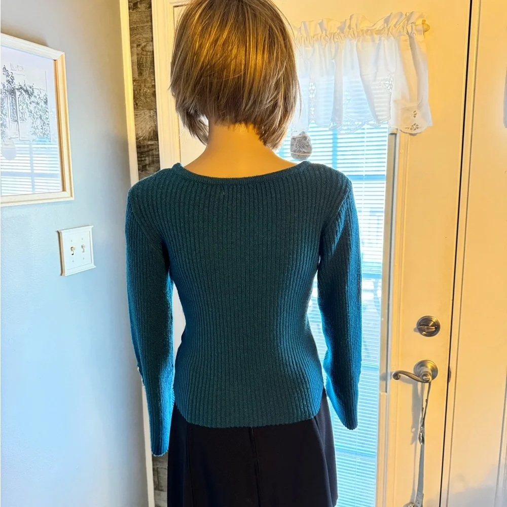 Sincerely Jules Sweater SZ SM NWT‎
